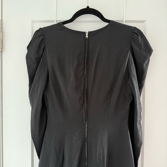 Aritzia Wilfred black puff long sleeve Freda dress - size 2 (XS - Small) - Picture 9 of 10